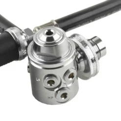 Poseidon Conjunto de regulador de buceo Cyklon 5000 DIN
